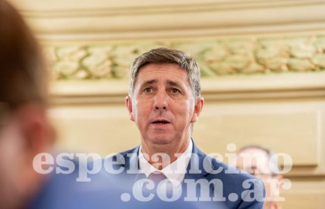 60d88fd2-9516-4a3b-876a-14c4c8877dee