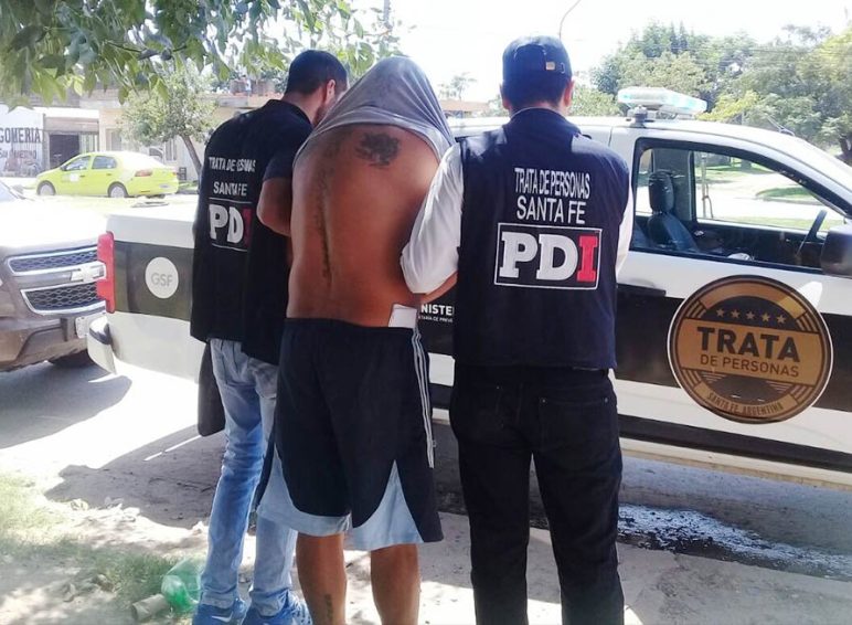 PDI detuvo a una pareja que obligaba a una joven a prostituirse 02