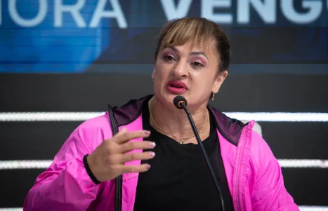av-alejandra-locomotora-oliveras_dsc09965_mth_1200jpg (1)
