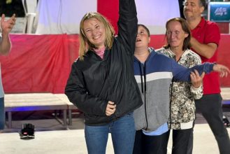 f41e0be0-b998-4efa-aaf4-81a98aaa0c0b