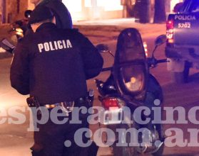 policia noche control moto 01