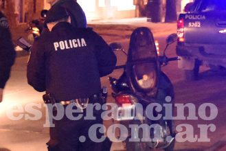 policia noche control moto 01